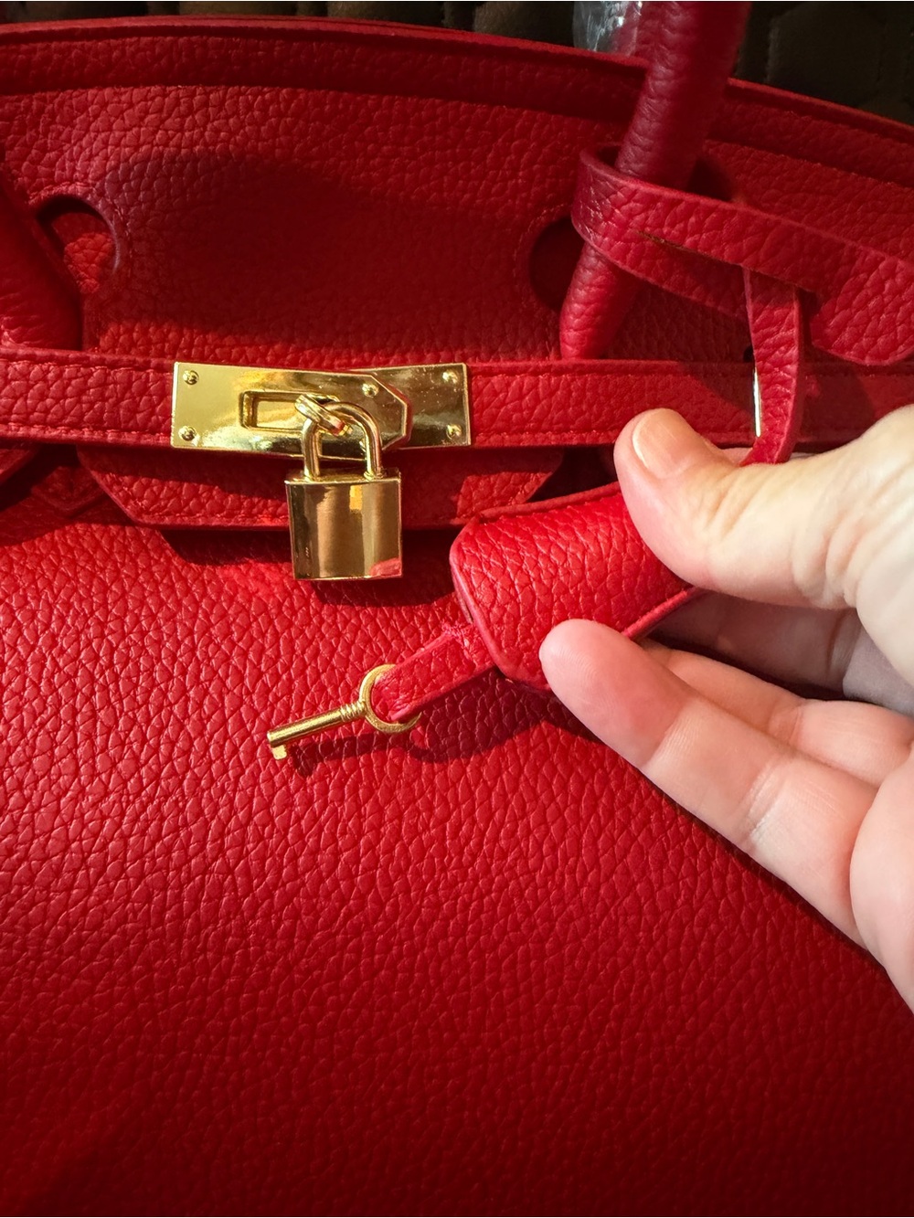 Bright Red Structured Top-Handle Women’s Handbag with Gold Hardware - Picture 5 of 7